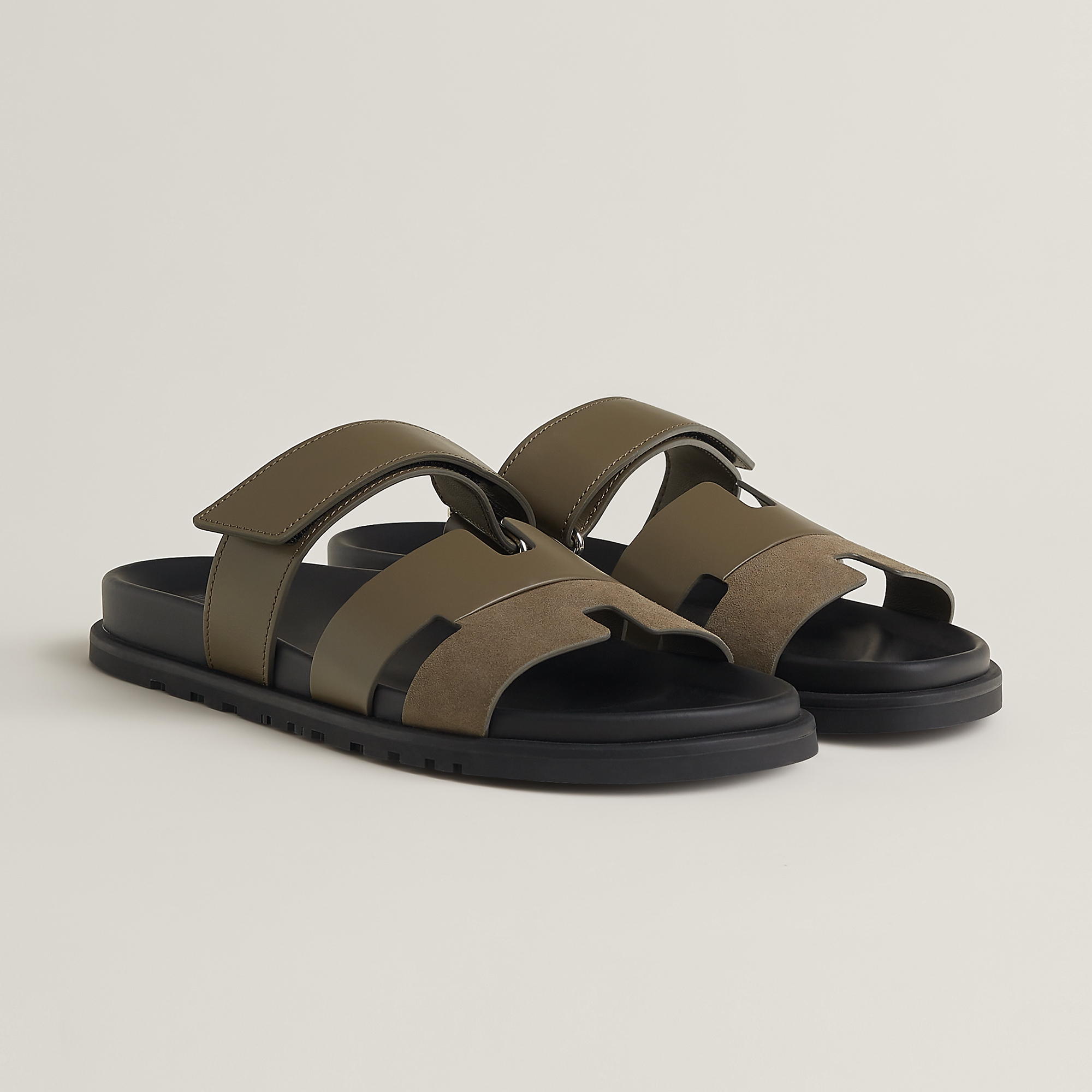 chypre-sandal--242889ZH1R-front-wm-1-0-0-2000-2000-q99_g