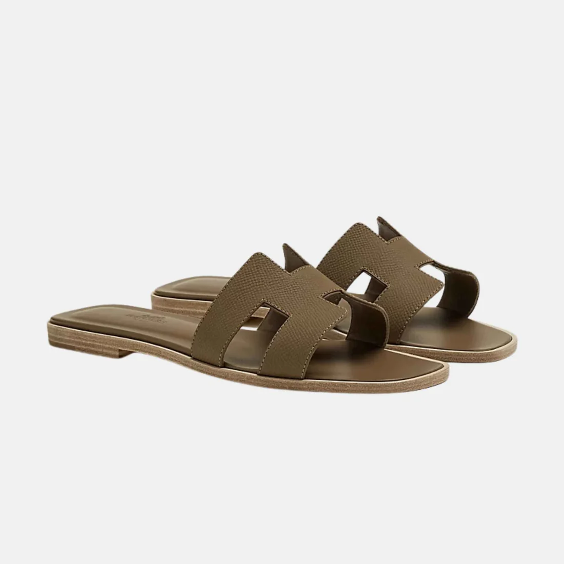hermes-oran-sandal-in-epsom-calfskin-etoupe-front